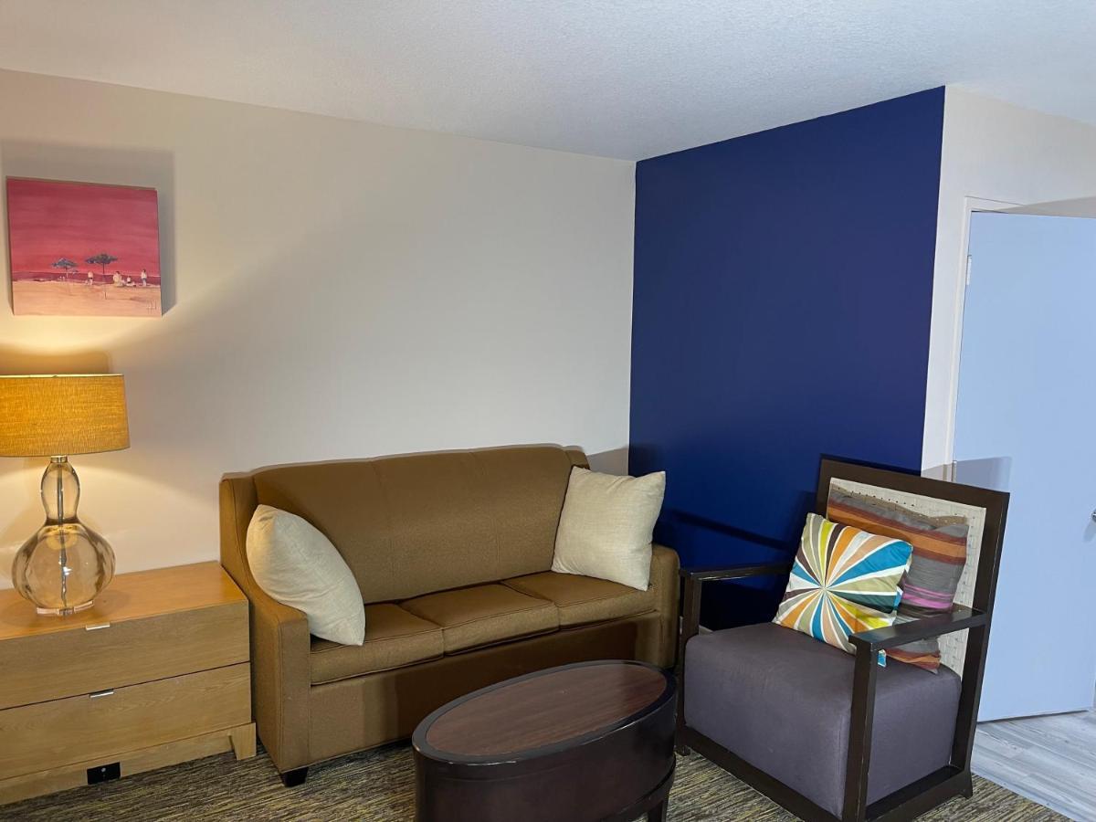 Camp Inn Lodge Oscoda ภายนอก รูปภาพ