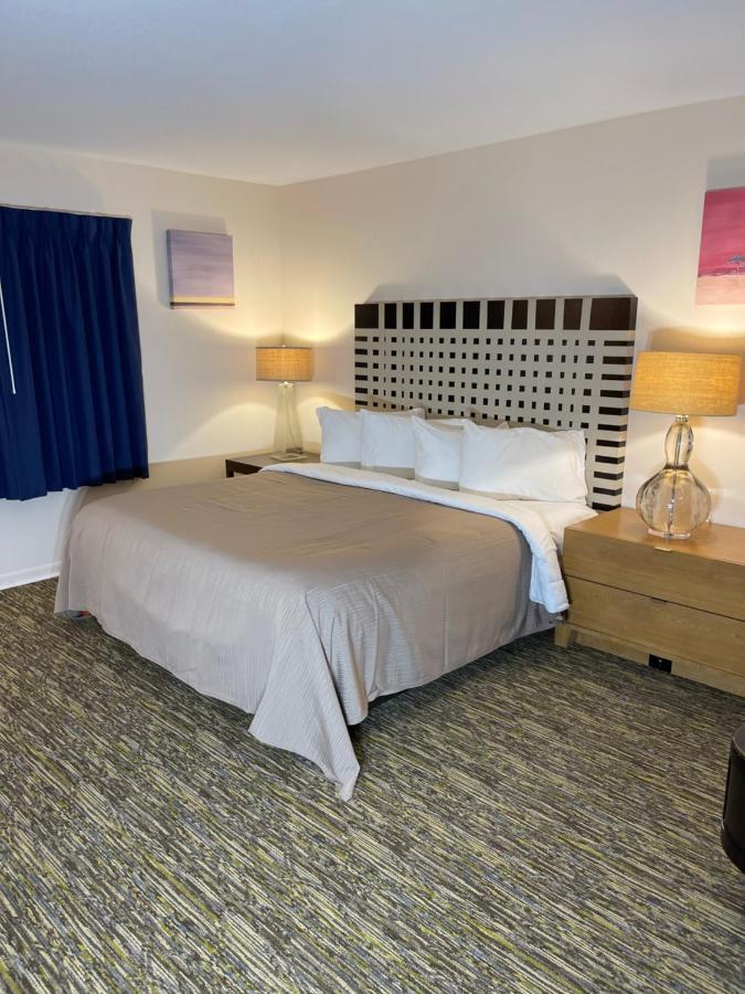 Camp Inn Lodge Oscoda ภายนอก รูปภาพ
