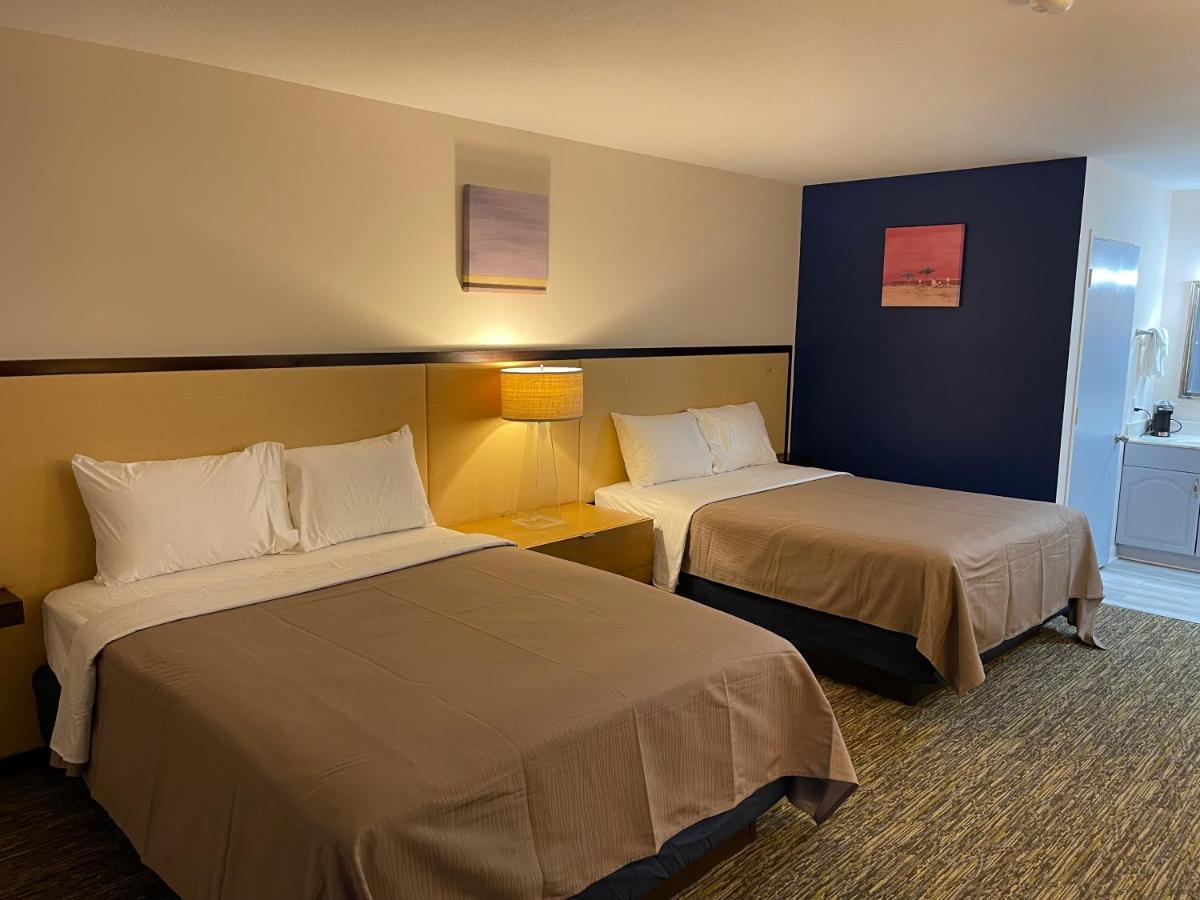 Camp Inn Lodge Oscoda ภายนอก รูปภาพ