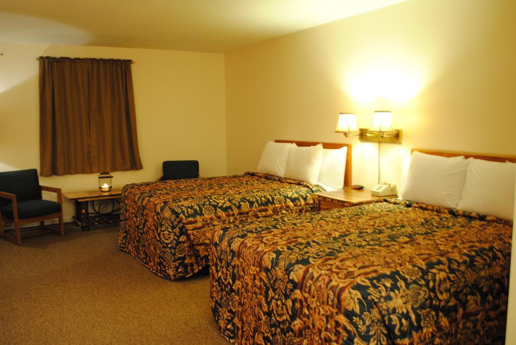 Camp Inn Lodge Oscoda ห้อง รูปภาพ